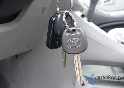 2004 Toyota Highlander from USA, damaged, VIN JTEEP21A740035785